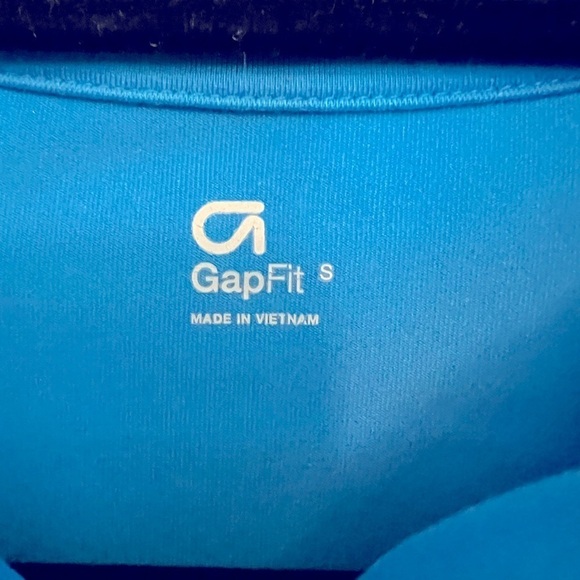 💕 GAP Fit Zip Up Blue Size S - Picture 3 of 3